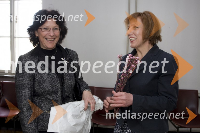 mag. Lilijana Kornhauser Cerar, Slovenka leta 2007, pediatrinja in Vika Potočnik, nekdanja županja LjubljaneSrečanje kandidatk za Slovenko leta v obdobju od leta 1988 do 2008