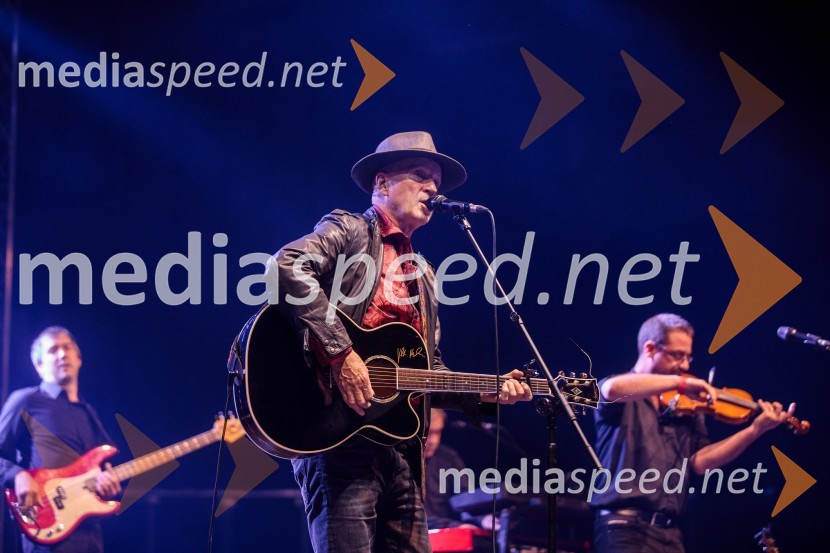  Vlado Kreslin, glasbenikStopimo skUPAJ za Urbana, dobrodelni koncert