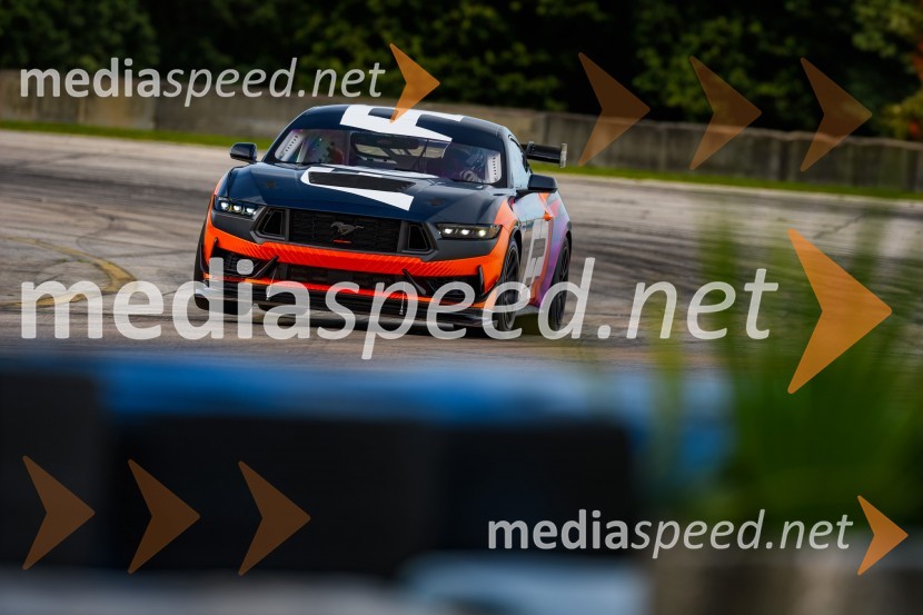 Ford je v Spa predstavil novega MUSTANGA GT4 in izpolnil obljubo