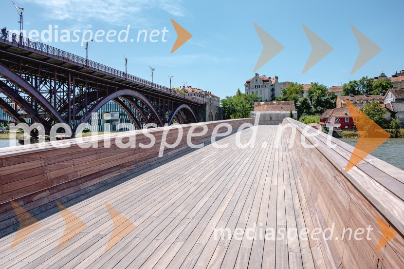 Poletni utrinki iz štajerske prestolnice