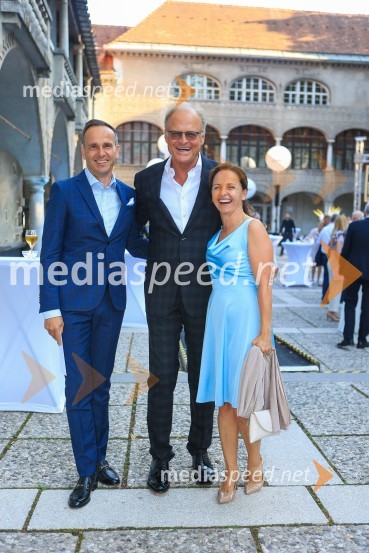  ... ;  Janez  Škrabec, direktor Riko d.o.o.;  ... 60 let uspešnega podjetnika Janeza Škrabca