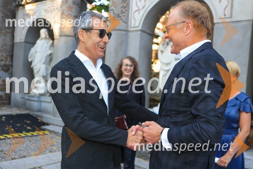  Stojan Petrič, nekdanji predsednik uprave družbe FMR;  Janez  Škrabec, direktor Riko d.o.o.60 let uspešnega podjetnika Janeza Škrabca