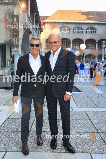  Stojan Petrič, nekdanji predsednik uprave družbe FMR;  Janez  Škrabec, direktor Riko d.o.o.60 let uspešnega podjetnika Janeza Škrabca