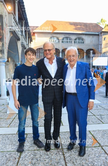  ... ;  Janez  Škrabec, direktor Riko d.o.o.;  ... 60 let uspešnega podjetnika Janeza Škrabca