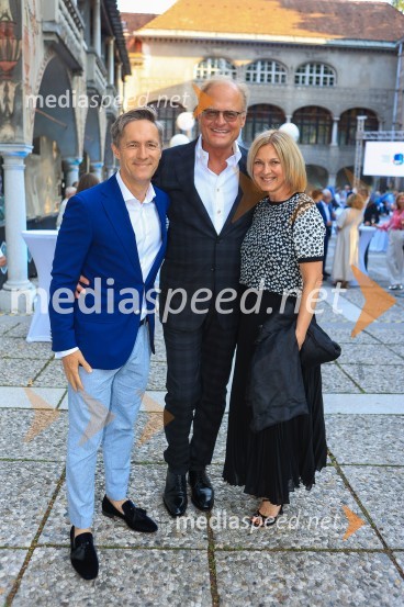  Roman Rep, policist, uradnik;  Janez  Škrabec, direktor Riko d.o.o.;  ... 60 let uspešnega podjetnika Janeza Škrabca