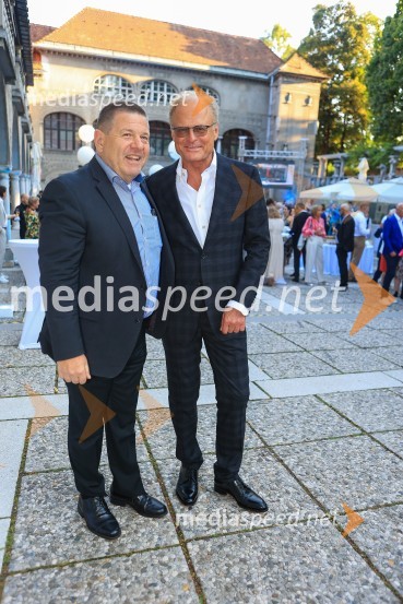  Peter  Frankl, glavni urednik in direktor Časnika Finance;  Janez  Škrabec, direktor Riko d.o.o.60 let uspešnega podjetnika Janeza Škrabca