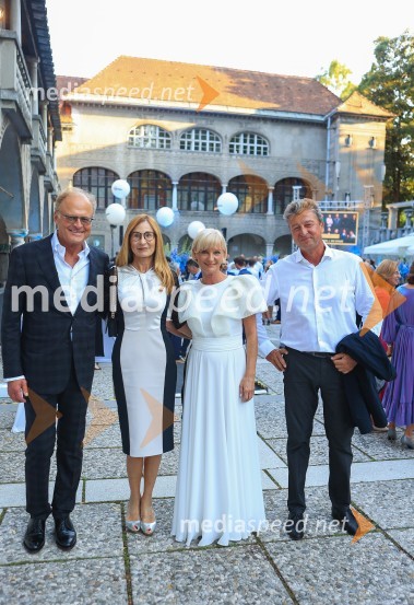  Janez  Škrabec, direktor Riko d.o.o.;  Janja Božič Marolt, direktorica, Mediana d.o.o., predsednica Effie Slovenija 2023;  Sonja Poljanšek Škrabec, lastnica Welness centra Sunny;  ... 60 let uspešnega podjetnika Janeza Škrabca