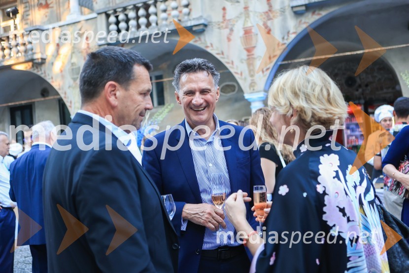  ... ;  Milan Martin Cvikl, viceguverner Banke Slovenije;  ... 60 let uspešnega podjetnika Janeza Škrabca