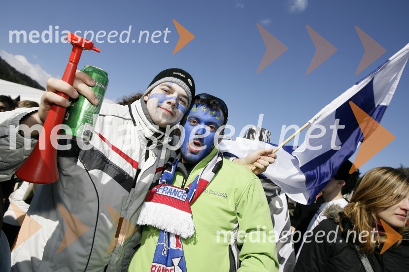 NavijačaFinale svetovnega pokala v smučarskih skokih v Planici 2009, sobota