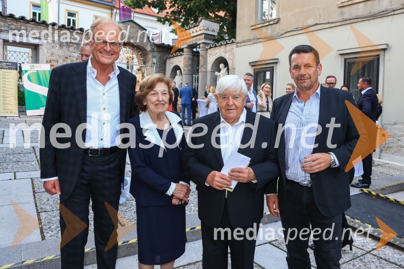  Janez  Škrabec, direktor Riko d.o.o.;  Štefka Kučan;  Milan Kučan, nekdanji predsednik Republike Slovenije60 let uspešnega podjetnika Janeza Škrabca