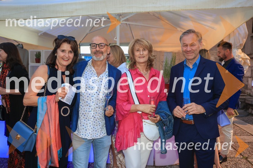  Janja Urbas, prof. ruščine;  Franci Novak, Antikvitete Novak d.o.o;  Živa  Novak;  Nande Korpnik, arhitekt60 let uspešnega podjetnika Janeza Škrabca