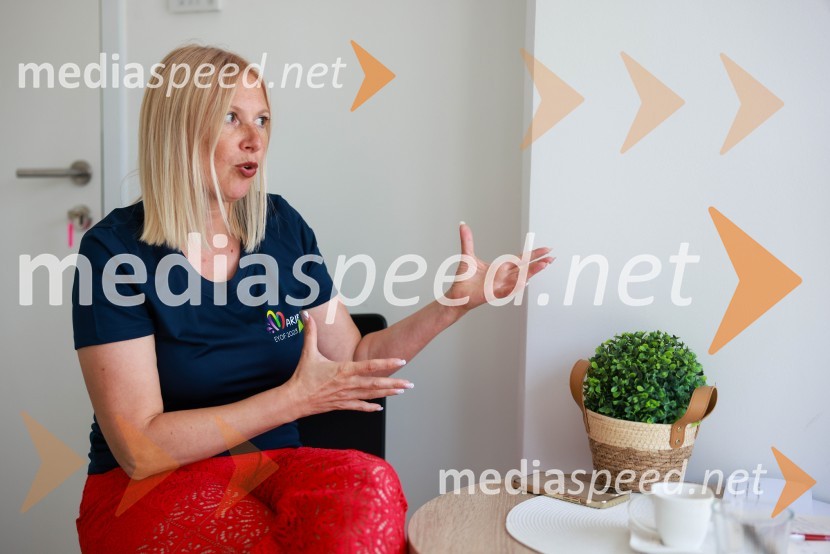  Nataša Ritonija, direktorica, OFEM Maribor 2023Nataša Ritonija, direktorica OFEM EYOF Maribor 2023