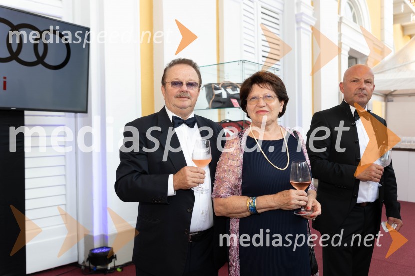  Štefan Pavlinjek, Roto;  Irena Pavlinjek, Roto d.o.o.Anin ples, unikatnost, dovršenost in dobrodelno poslanstvo z 200 letno tradicijo