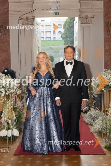  Ljudmila Bogataj, marketing Audi, Porsche Slovenija;  Niko Bogataj, varnostnik skupine Joker OutAnin ples, unikatnost, dovršenost in dobrodelno poslanstvo z 200 letno tradicijo