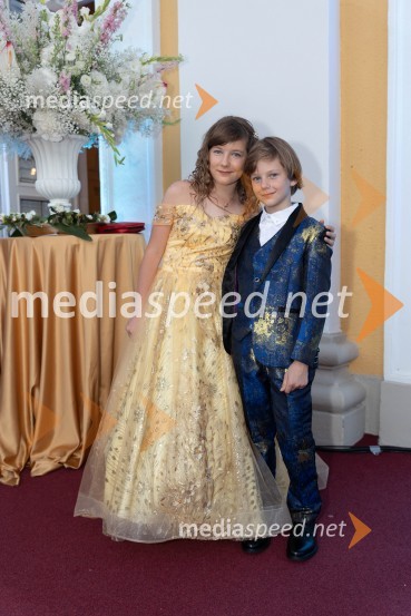  Evelin  Greblo, harfistka ;  Valerij GrebloAnin ples, unikatnost, dovršenost in dobrodelno poslanstvo z 200 letno tradicijo