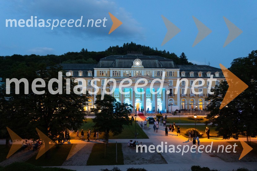 Anin ples, unikatnost, dovršenost in dobrodelno poslanstvo z 200 letno tradicijo