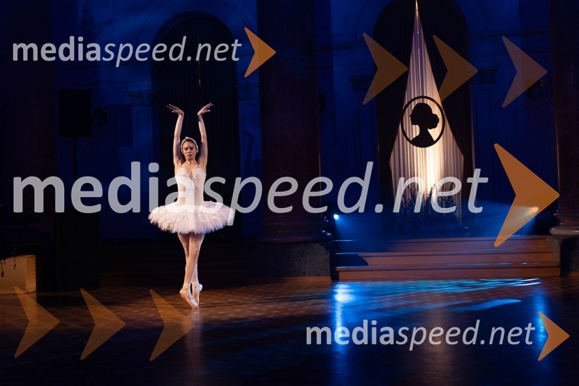  Tea Bajc, balerina, SNG Opera in balet MariborAnin ples, unikatnost, dovršenost in dobrodelno poslanstvo z 200 letno tradicijo