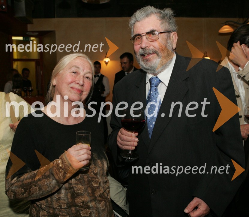 Štefka Drolc in Polde Bibič, dobitnika Borštnikovih prstanovHlapci.pdf, premiera drame SNG Maribor