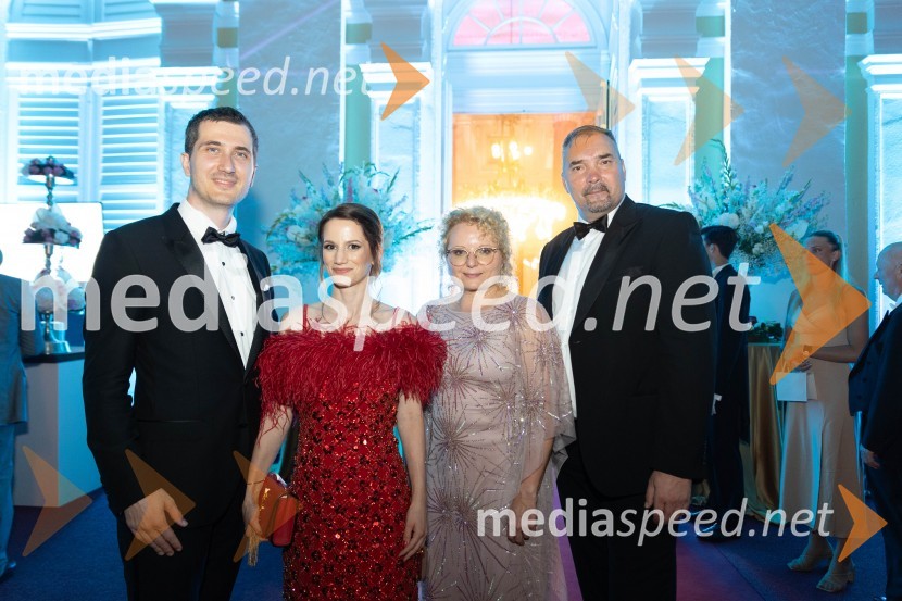  Rok Cajzek, GIC gradnje;  Urša Cajzek; prof. dr. Liljana Rihter; mag. Andrej Rihter, direktor, Javni holding MariborAnin ples, unikatnost, dovršenost in dobrodelno poslanstvo z 200 letno tradicijo