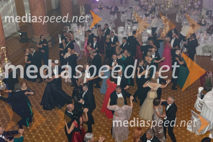 Anin ples, unikatnost, dovršenost in dobrodelno poslanstvo z 200 letno tradicijo