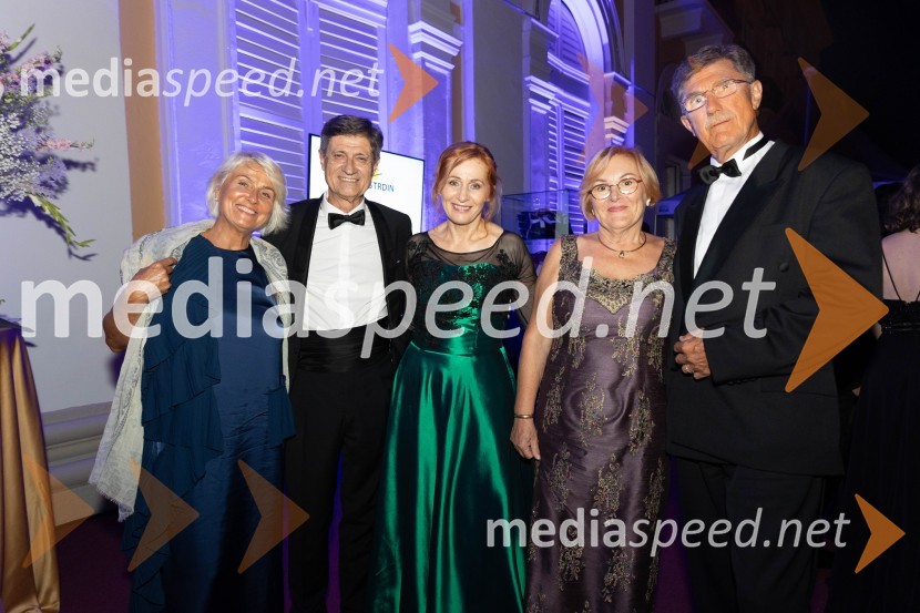  ... ;  ... ;  Biserka Križan;  Minka Levstik;  Milan LevstikAnin ples, unikatnost, dovršenost in dobrodelno poslanstvo z 200 letno tradicijo