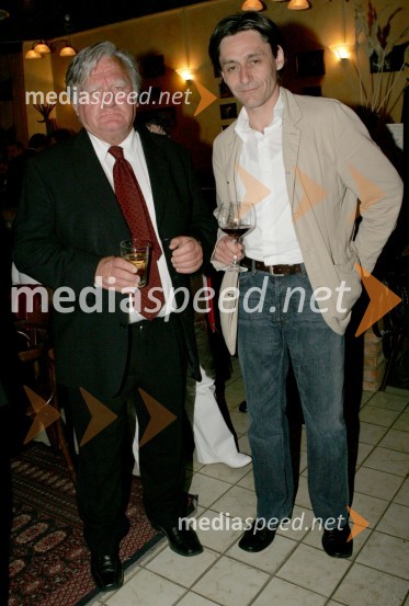 Tone Partljič, predsednik sveta Borštnikovega srečanja in Samo M. Strelec, umetniški vodja mariborske drame ter režiser predstaveHlapci.pdf, premiera drame SNG Maribor