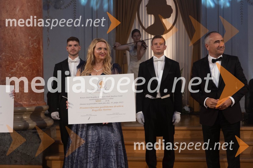 Anin ples, unikatnost, dovršenost in dobrodelno poslanstvo z 200 letno tradicijo