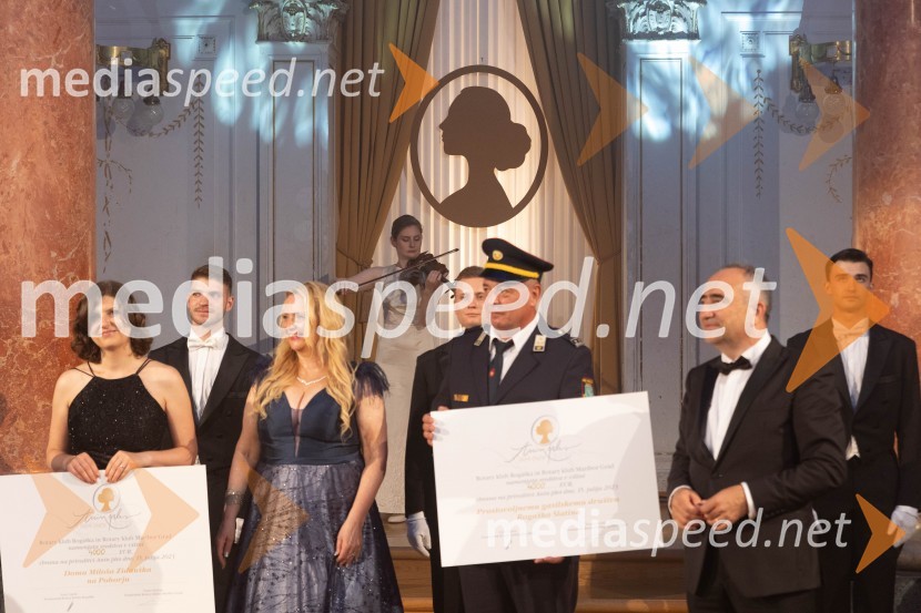 Anin ples, unikatnost, dovršenost in dobrodelno poslanstvo z 200 letno tradicijo