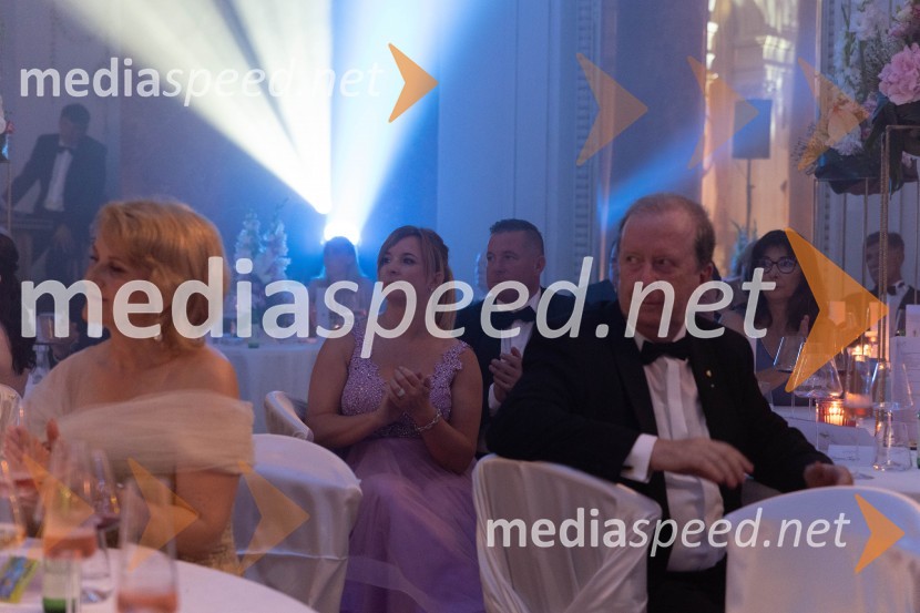 Anin ples, unikatnost, dovršenost in dobrodelno poslanstvo z 200 letno tradicijo