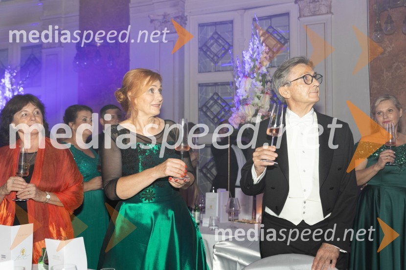 Anin ples, unikatnost, dovršenost in dobrodelno poslanstvo z 200 letno tradicijo