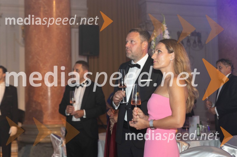 Anin ples, unikatnost, dovršenost in dobrodelno poslanstvo z 200 letno tradicijo