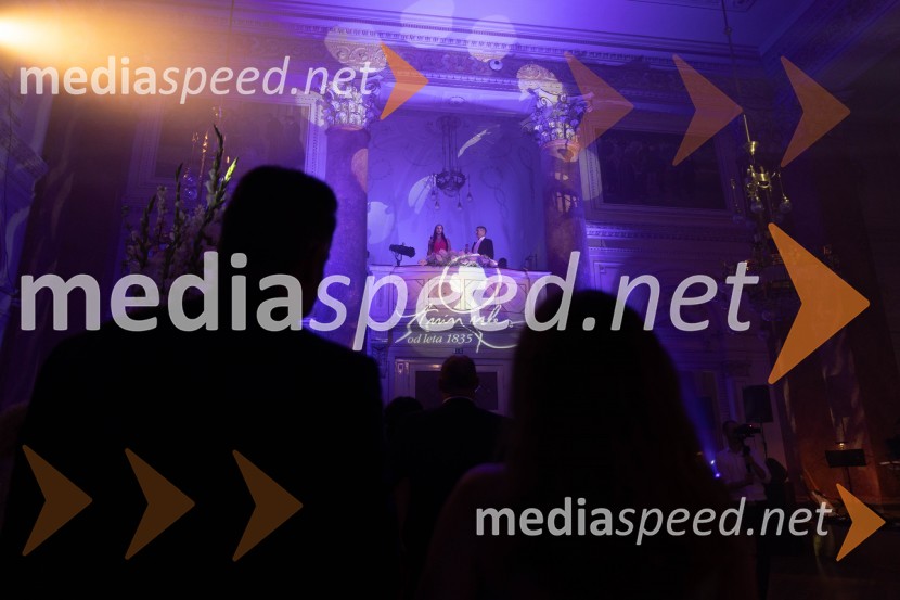 Anin ples, unikatnost, dovršenost in dobrodelno poslanstvo z 200 letno tradicijo