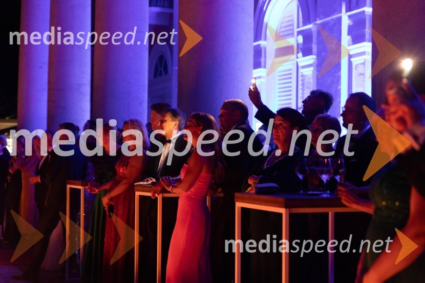 Anin ples, unikatnost, dovršenost in dobrodelno poslanstvo z 200 letno tradicijo