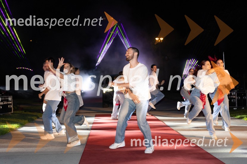  plesna šola BoleroAnin ples, unikatnost, dovršenost in dobrodelno poslanstvo z 200 letno tradicijo