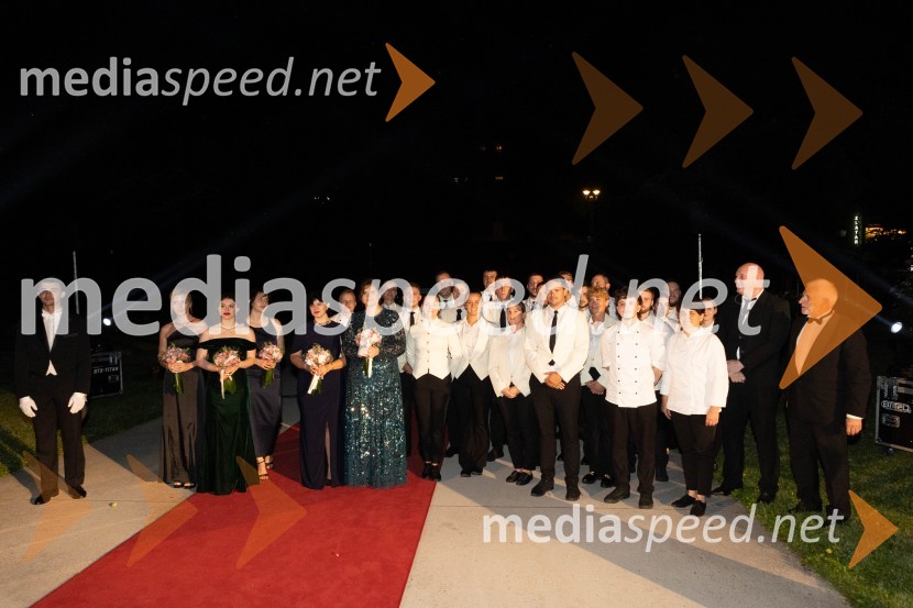 Anin ples, unikatnost, dovršenost in dobrodelno poslanstvo z 200 letno tradicijo