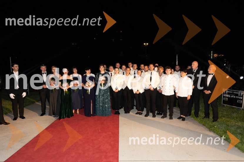 Anin ples, unikatnost, dovršenost in dobrodelno poslanstvo z 200 letno tradicijo