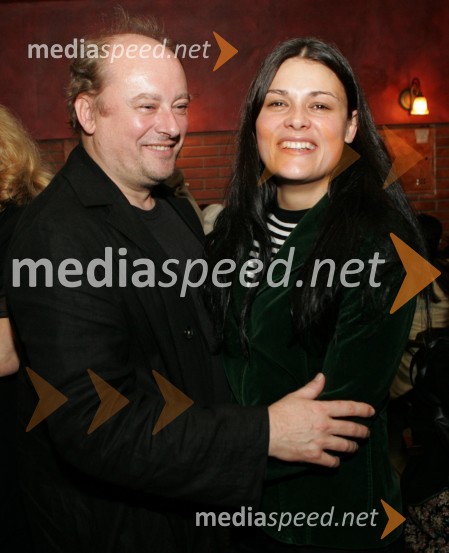 Gojmir Lešnjak Gojc in Pia Zemljič, igralcaHlapci.pdf, premiera drame SNG Maribor