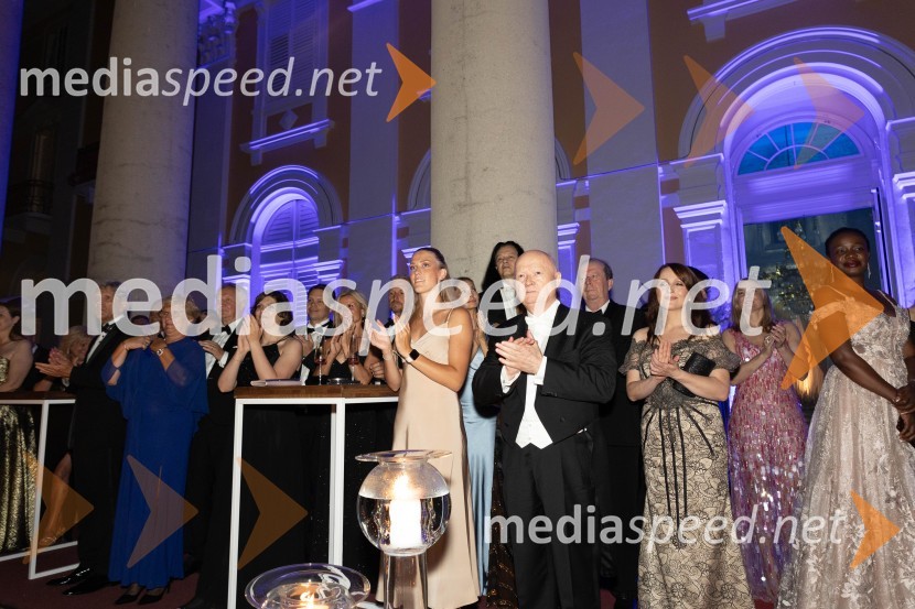 Anin ples, unikatnost, dovršenost in dobrodelno poslanstvo z 200 letno tradicijo