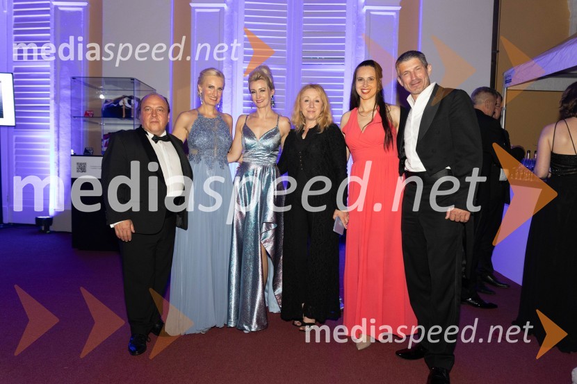 Anin ples, unikatnost, dovršenost in dobrodelno poslanstvo z 200 letno tradicijo