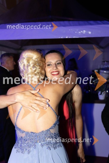  Brigita Gorjup, direktorica Ljudske univerze VelenjeAnin ples, unikatnost, dovršenost in dobrodelno poslanstvo z 200 letno tradicijo