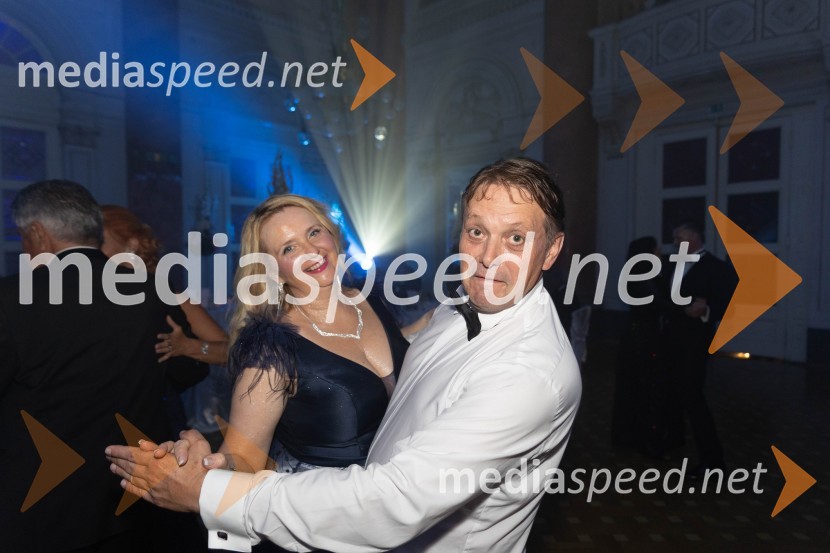 Anin ples, unikatnost, dovršenost in dobrodelno poslanstvo z 200 letno tradicijo