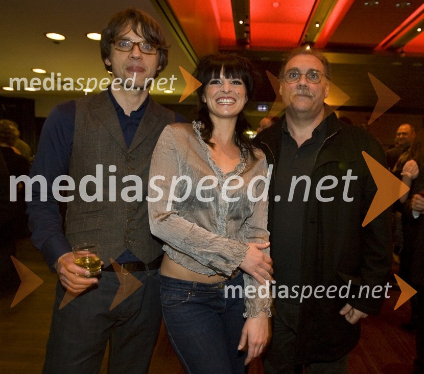 Primož Ekart, Ana Dolinar in Boris Kobal, igralciMoški&ženske.com, premiera komedije