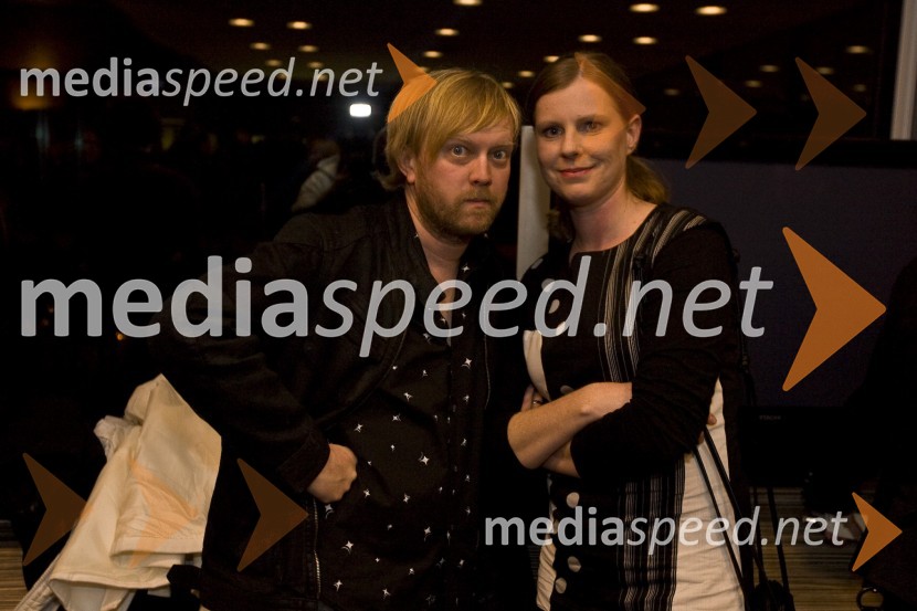 Matjaž Javšnik, igralec s spremljevalkoMoški&ženske.com, premiera komedije