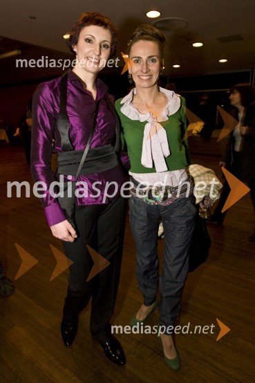 Lucija Čirović in Alenka Tetičkovič, igralkiMoški&ženske.com, premiera komedije