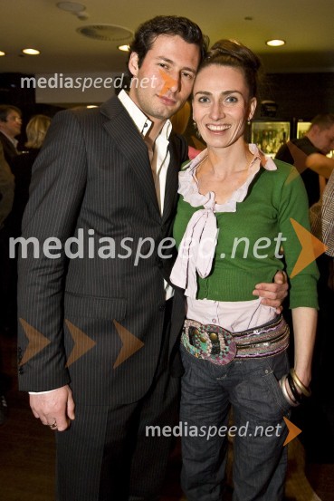 Gregor Cesar, koreograf in Alenka Tetičkovič, igralkaMoški&ženske.com, premiera komedije