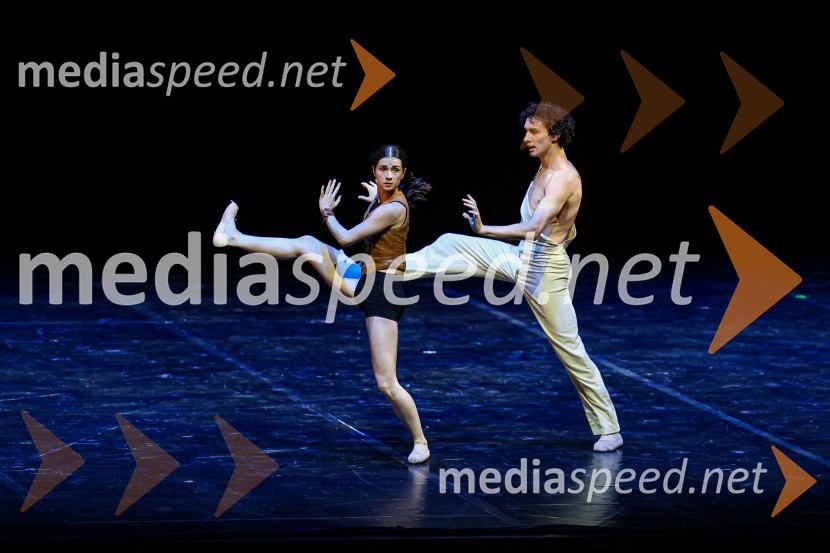  Paula Iniesta, baletna plesalka;  Alessandro Frola, baletni plesalecZvezde, gala baletni večer na 71. Ljubljana Festivalu