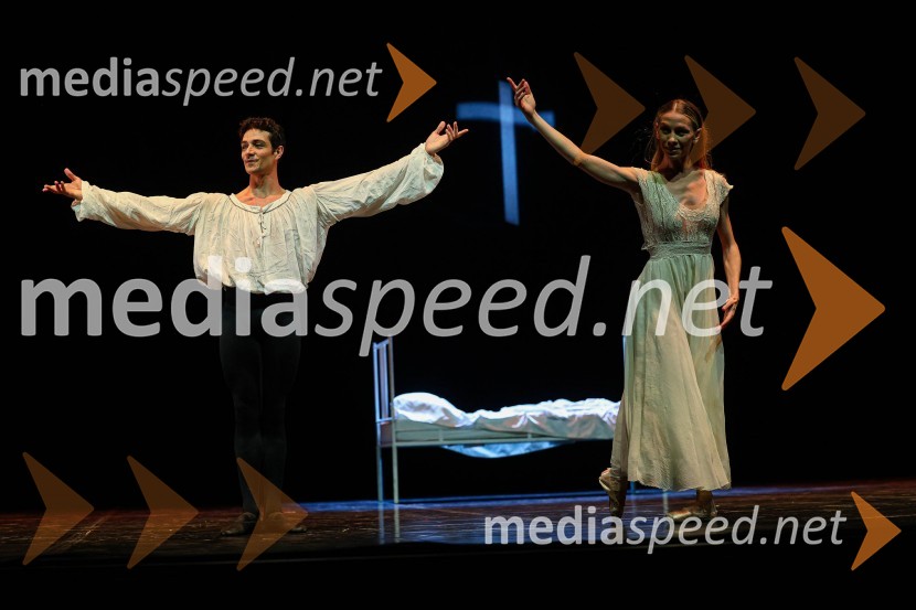  Michele Satriano, baletni plesalec;  Eleonora Abbagnato, baletna plesalkaZvezde, gala baletni večer na 71. Ljubljana Festivalu