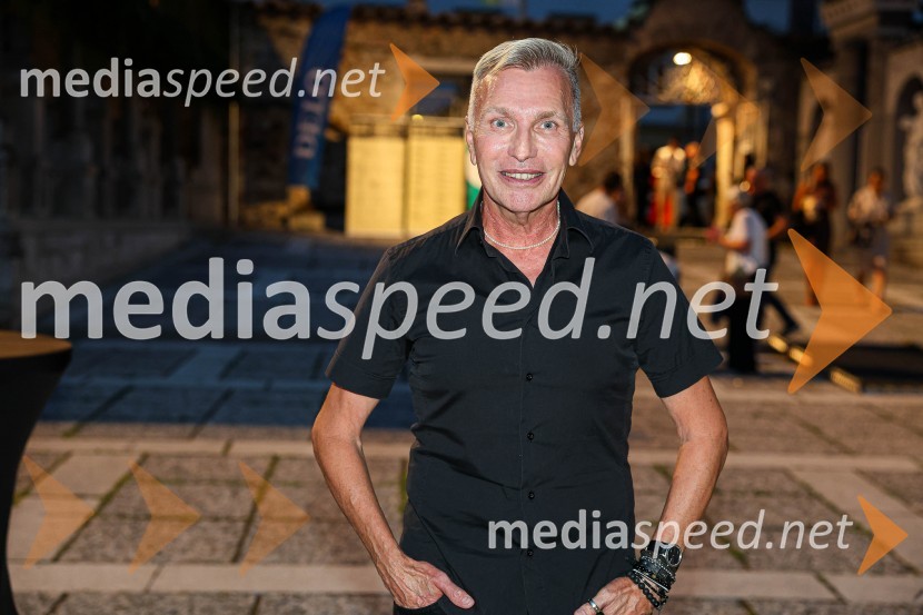   Igor  Jelen-Iggy, Hiša umetnosti IGEN CeljeZvezde, gala baletni večer na 71. Ljubljana Festivalu