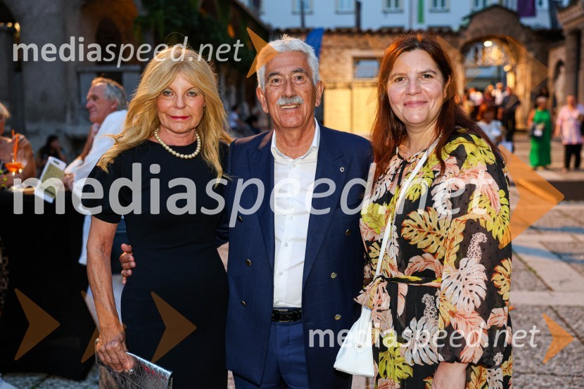  Darja Kuhar Kotnik, soustanoviteljica in podpredsednica Društva za zdravje naroda;  Rajko Kotnik, bivši višji državni odvetnik, predsednik Lions kluba Ljubljana Rožnik;  Teja Pelko, novinarka, Svet24Zvezde, gala baletni večer na 71. Ljubljana Festivalu