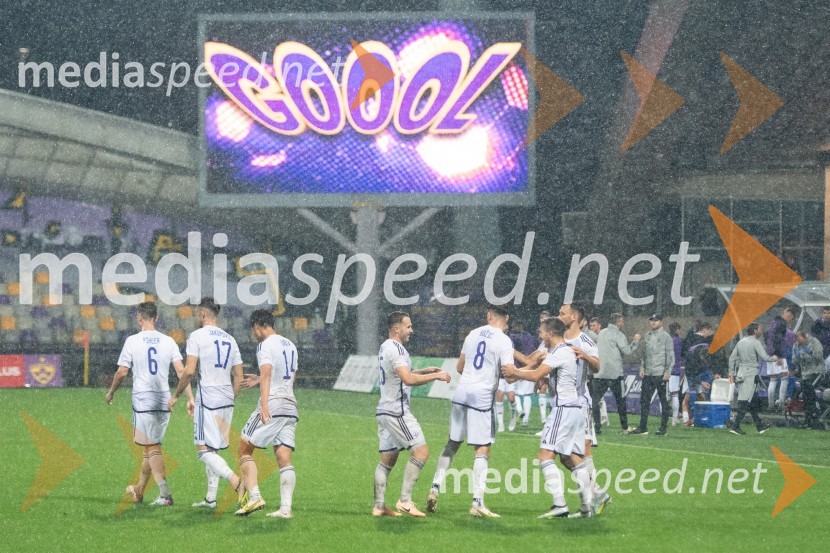  Aleks  Pihler, nogometaš, NK Maribor;  Arnel Jakupović, nogometaš, NK Maribor;  ... ;  ... ;  Marko Božić, nogometaš NK Maribor;  Ivan Brnić, nogometaš, NK MariborNK MARIBOR - FC DIFFERDANGE, povratna tekma 2. kroga kvalifikacij za evropsko konferenčno ligo